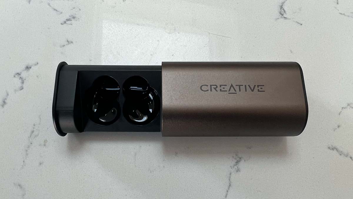 Creative Outlier Pro (Photo: The Sport Review)